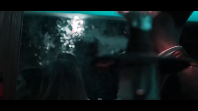 Olympus OMD 10 Mark II Cinematic 2020 | Low Light Cinematic Video Test смотреть онлайн