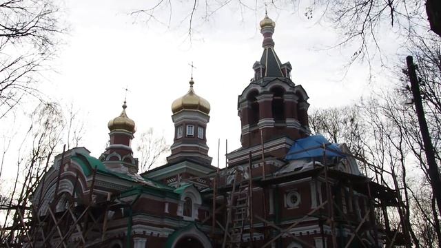 В минском Александро-Невском храме освятили новый набор колоколов смотреть онлайн