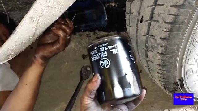 R2 Engine Change Oil (Bongo Mazda) смотреть онлайн