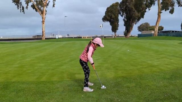 8.6 Handicap Dad vs 7 y.o. Daughter 9 Hole Matchplay - The Golf Club at Moffett Field Front 9 смотреть онлайн