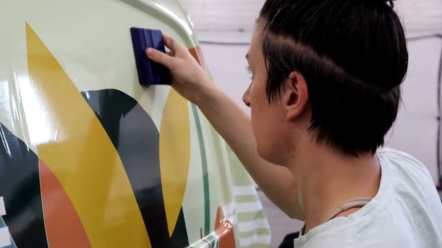 Watch Us Vinyl Wrap This Van!!! смотреть онлайн