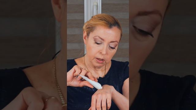 9Wishes Солнцезащитный крем для лица увлажняющий солнцезащитный крем, SPF 50+ PA+++ смотреть онлайн
