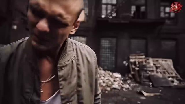 ЛУЧШИЙ АЛЬБОМ ЯНВАРЬ 2023 (BUMBLE BEEZY, MOROVEI, СМОКИ МО, КАСПИЙСКИЙ ГРУЗ, ТОНИ РАУТ, UGLYSTEPHAN смотреть онлайн