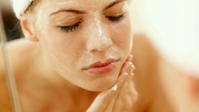 Best Skincare Products For Teenager