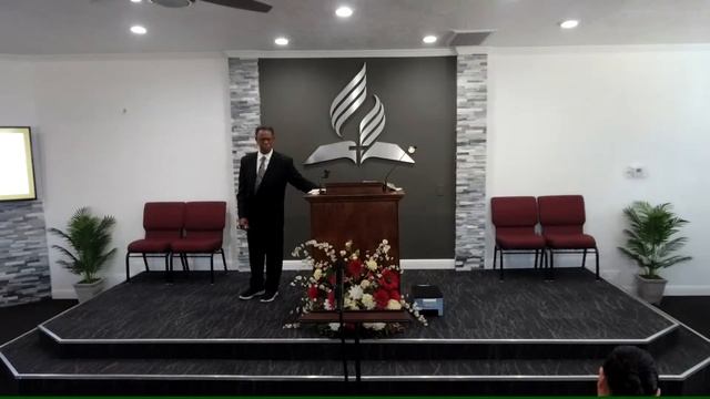 Speaker: Louis Austin "Keep on Praying" смотреть онлайн