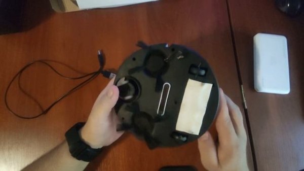 Робот пылесос SWEEPING ROBOT