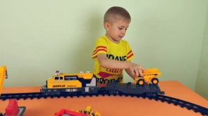 Видео для детей Железная дорога CAT - Играем с Даником