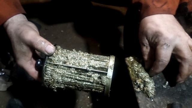Розрізали і О#УІЛИ ФІЛЬТР ГСТ КЕЙС 2388 Циганам в метал ЮМЗ сила дотягнув додому смотреть онлайн
