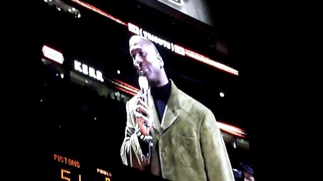 Micheal Jordan tribute to Johnny "Red" Kerr смотреть онлайн