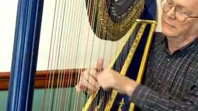 Harpist Playing at Crumpets Restaurant and Bakery смотреть онлайн