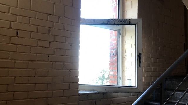 Лифт МЛЗ 1998 г. @ Ул. Школьная, 1 (г. Троицк) смотреть онлайн