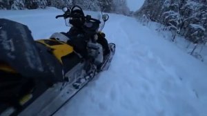 Обзор Ski Doo Skandic 600 e-tec 2016 м.г. - снегоход огонь-пушка в утилитарной будке!!!