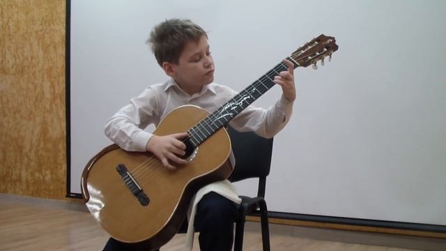 Кудрин Николай, младшая, Ф. Молино Moderato, В. Козлов "Полька топ-топ-топ" смотреть онлайн
