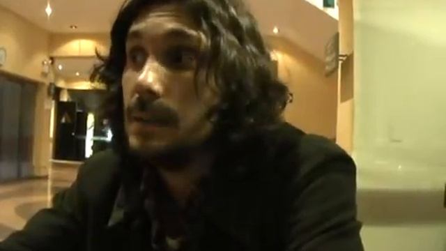 El director Lisandro Alonso y la película Liverpool смотреть онлайн