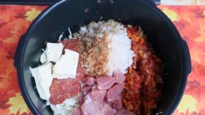 Тушеная капуста  (бигос, бикус) с мясом и рисом.  Вкусно, просто и очень сытно!!!