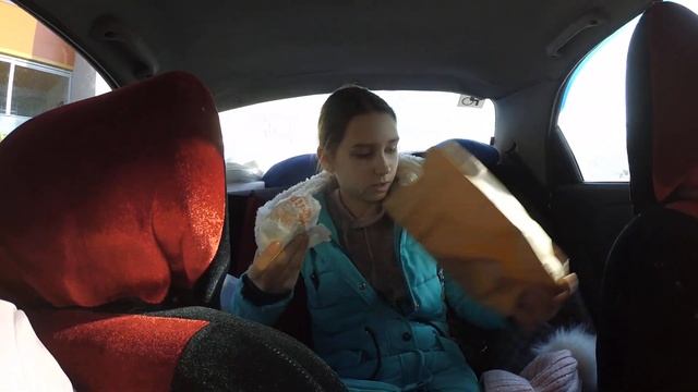 VLOG мини шоппинг. гуляем по проспекту.