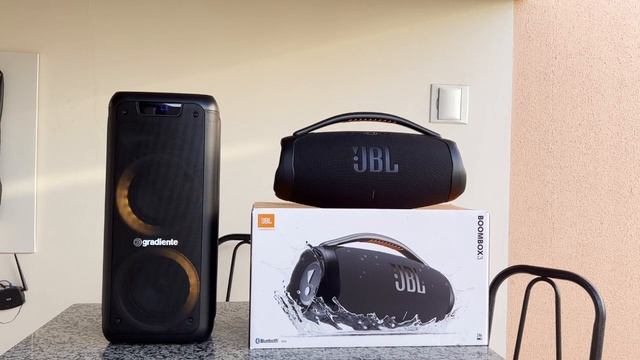 JBL Boombox 3 ou Gradiente Extreme Colors GCA201qual a melhor? смотреть онлайн