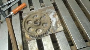 Металлолом в дело! Самый простой способ загнуть 15-ю профильную трубу.