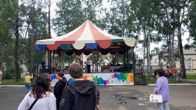 Не плачь, не горюй..