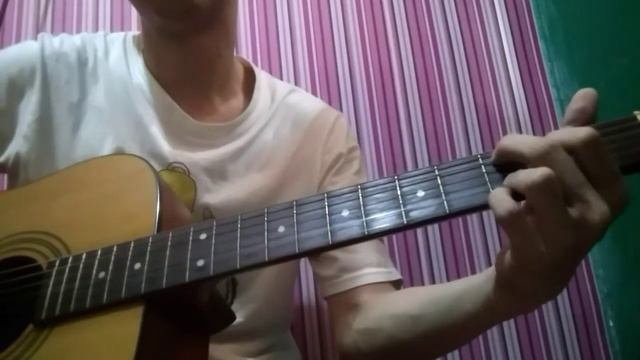 Tes suara guitar cort AD810 смотреть онлайн