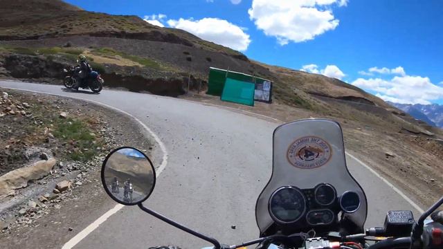 The Himalayas on the motorcycle - highest road in the world! Part 6 смотреть онлайн