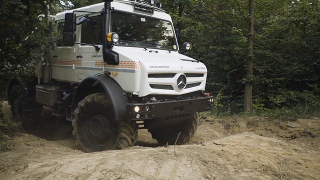 Mercedes Unimog and G-Class - Off-Road смотреть онлайн