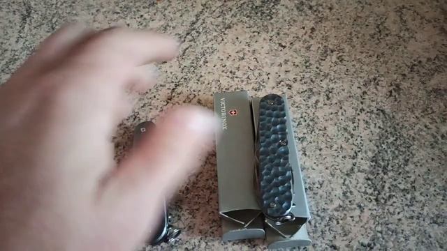 Фактура Битый камень и Колотый лёд ,на плашках victorinox смотреть онлайн