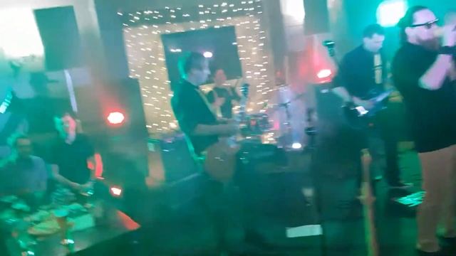 Питоны - На пляжу (Паб Эль и Стаут 31.08.2019) смотреть онлайн