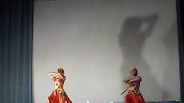 Ромашки Пчельникова Наталья, Редкозубова Яна Образцовый ансамбль танца Грация 08.04.2017 смотреть онлайн