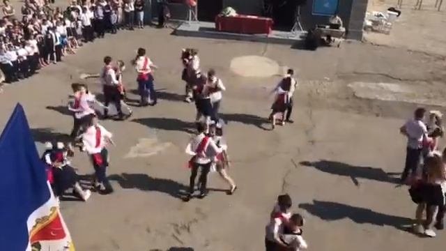 Последний звонок 2018 ,Вальс 11 класс ,6 школа Измаил смотреть онлайн