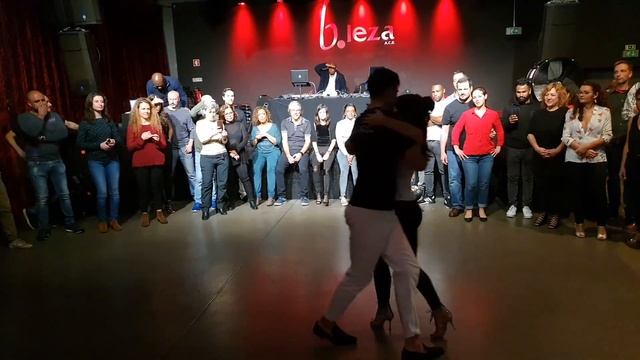 Danças no B.Leza*17Nov19#KIZOMBA: Ricardo & Mafalda смотреть онлайн