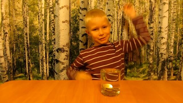 Эксперименты для детей. Проверяем силу поверхностного натяжения воды смотреть онлайн