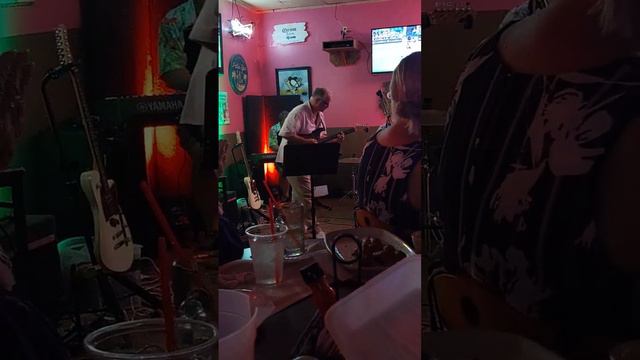 The StreetSide Saints Perform - Unchain My Heart by Joe Cocker смотреть онлайн