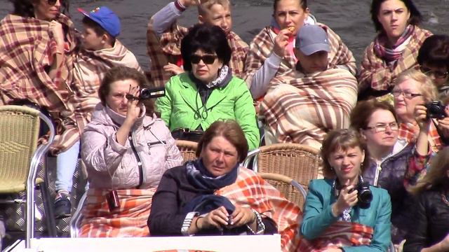 Художник на Аничковом мосту СПб Фонтанка смотреть онлайн