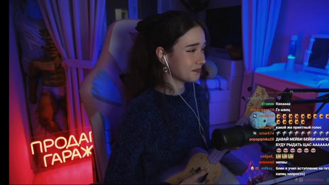 Кека поёт песню Бумбокс "Вахтёрам" смотреть онлайн