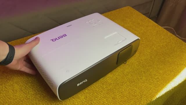 BenQ W2700i - проектор для домашнего кинотеатра с разрешением 4K и Google Android TV