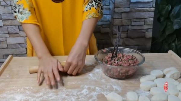 Muslim Chinese Food | BEST Chinese halal food recipes:Pan-Fried Buns【Beef recipes halal】生煎包