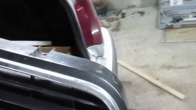 Восстанавливаю хлам без единой замены деталей.Всё же усилитель бампера решил заменить. смотреть онлайн