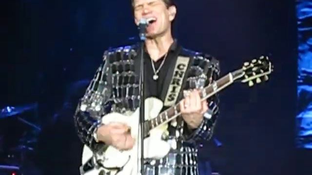 Chris Isaak - "Blue Hotel" - Las Vegas, NV 2/13/09 смотреть онлайн