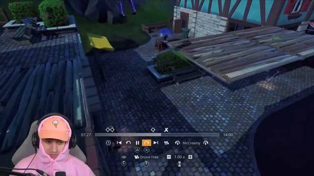 Reacting to Players Eliminating me In Fortnite... смотреть онлайн