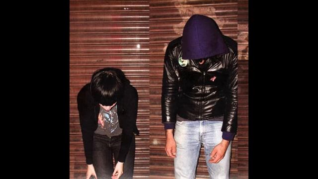 Crystal Castles - Magic Spells ( 1 hour loop ) смотреть онлайн