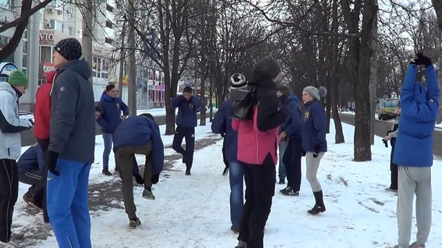 Новогодний забег в Черкассах 01 января 2016 года смотреть онлайн