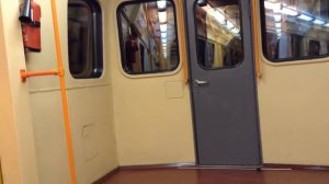 ЭВОЛЮЦИЯ ПОЕЗДОВ МЕТРО! Катаемся на А, Еж, Яузе, Номерном, Москве. Парад 2018