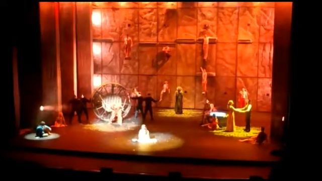 Непревзойденный мюзкл Notre dame de Paris смотреть онлайн