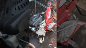 Культиватор не заводится, проблема в карбюраторе