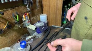 Замена резинок стеклоочистителей на LAND CRUISER PRADO 150