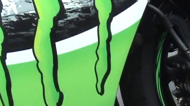Auto Trim DESIGN Monster Racing Graphic Kit 2 - Yamaha YZF-R1 смотреть онлайн