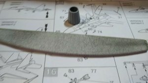 Показываю тонкости склейки моделей из пластика