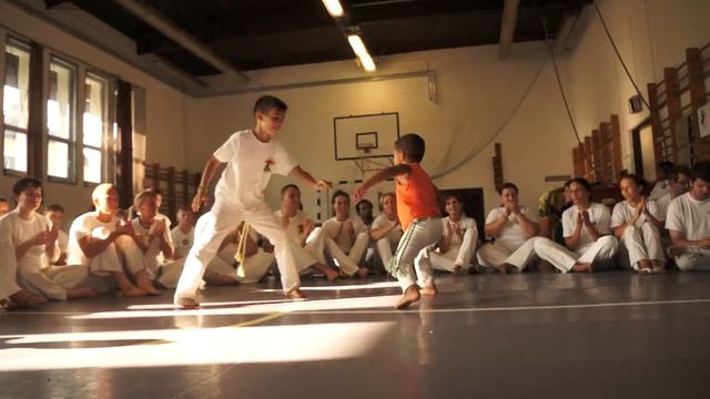 Afro Ritmo capoeira смотреть онлайн