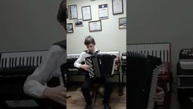 Бах "Прелюдия". Исполняет Шаповалов С. смотреть онлайн